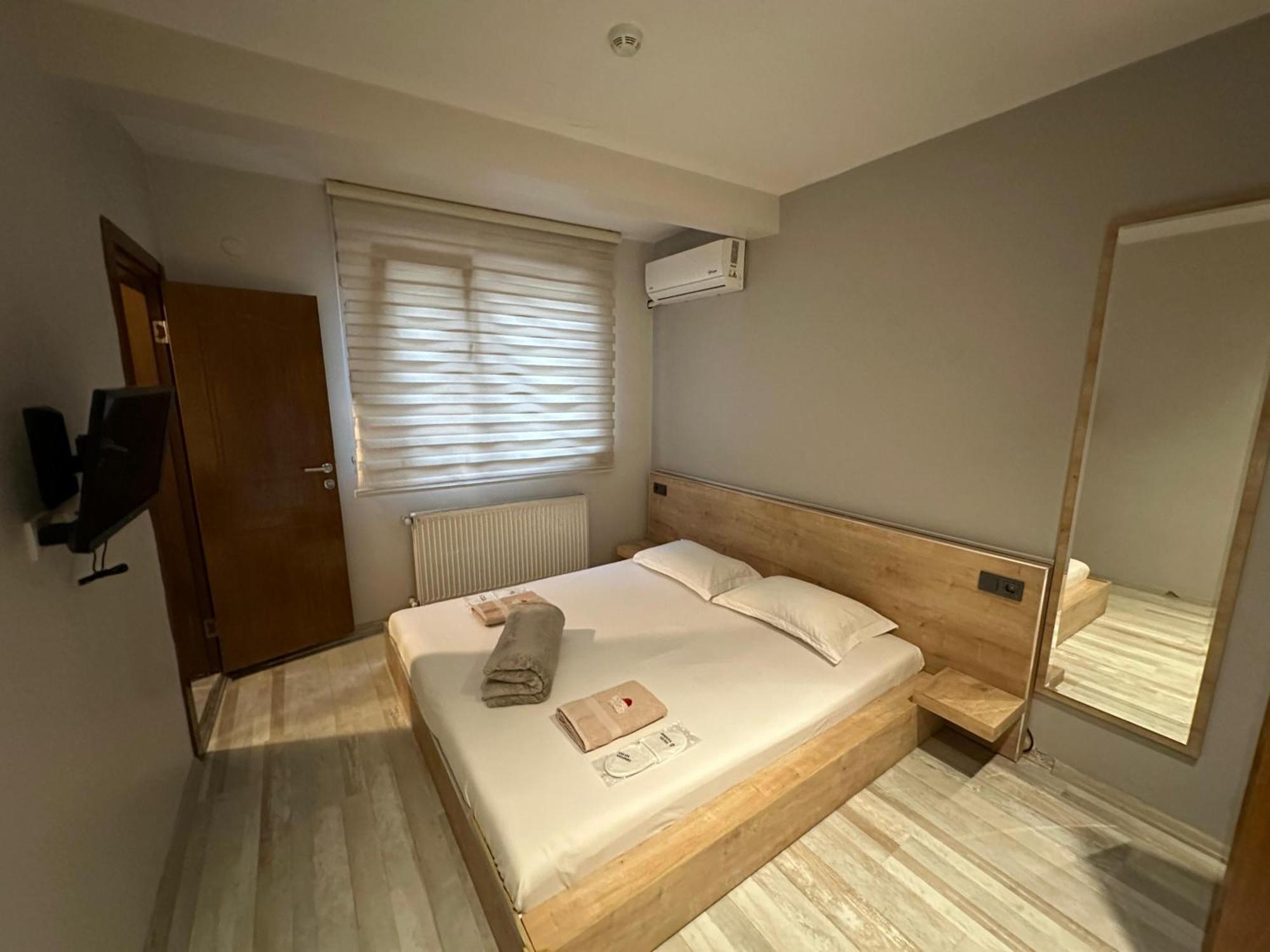 Social House Mil Hotel Istanbul Exterior photo